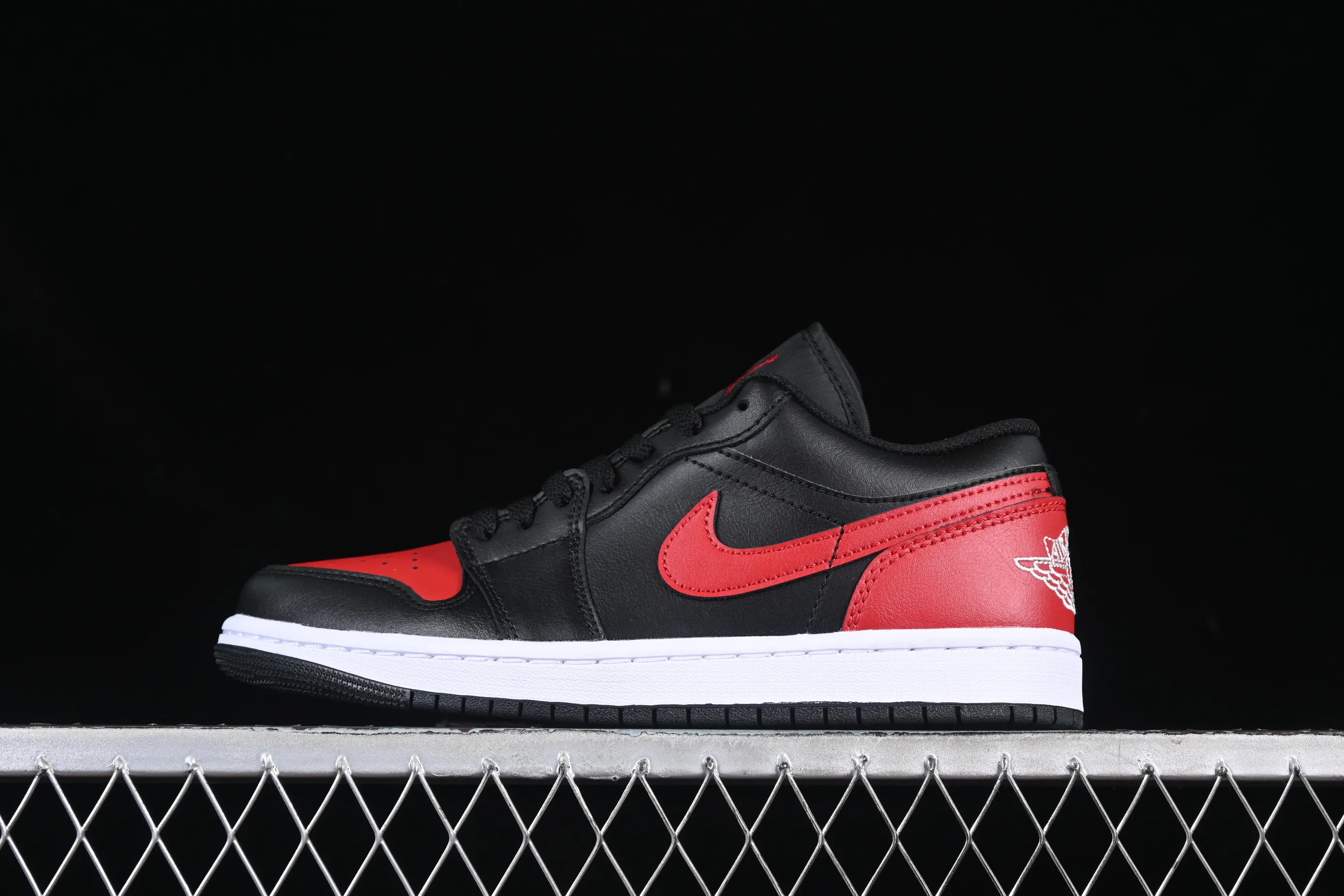 All categories Air Jordan Jordan series basketball shoes Air Jordan 1 Low G version pure original Air Jordan 1 Low AJ1 Joe 1 red and black low-top cultural casual sneakers 553558-067
